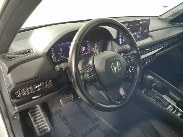 Used 2023 Honda Accord Sport image 23