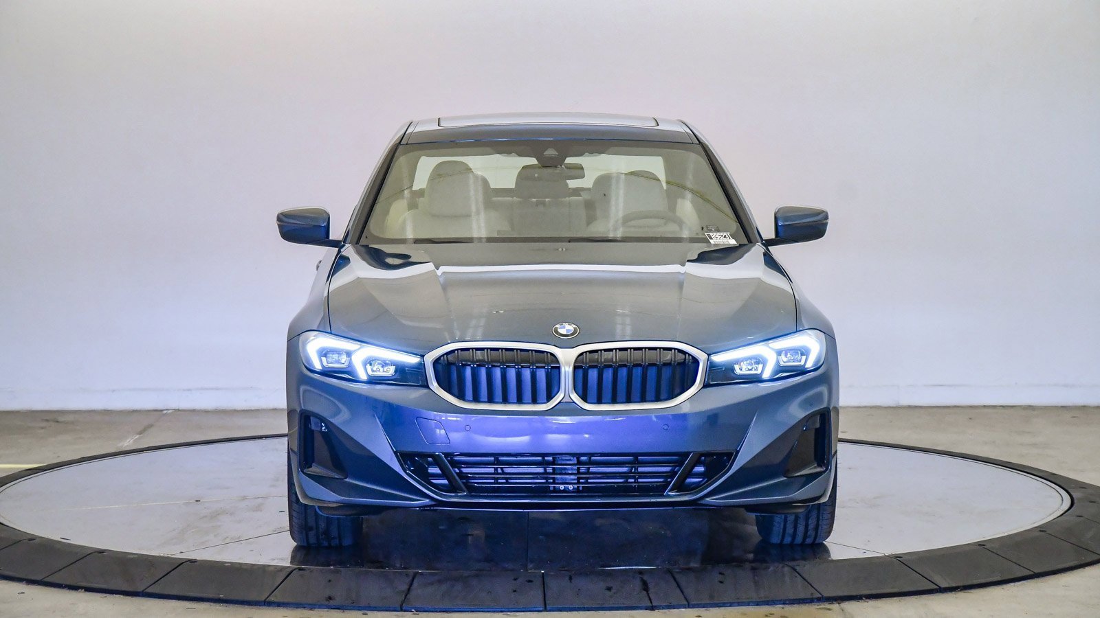 New 2026 BMW 330i Sedan w/ Premium Package image 7