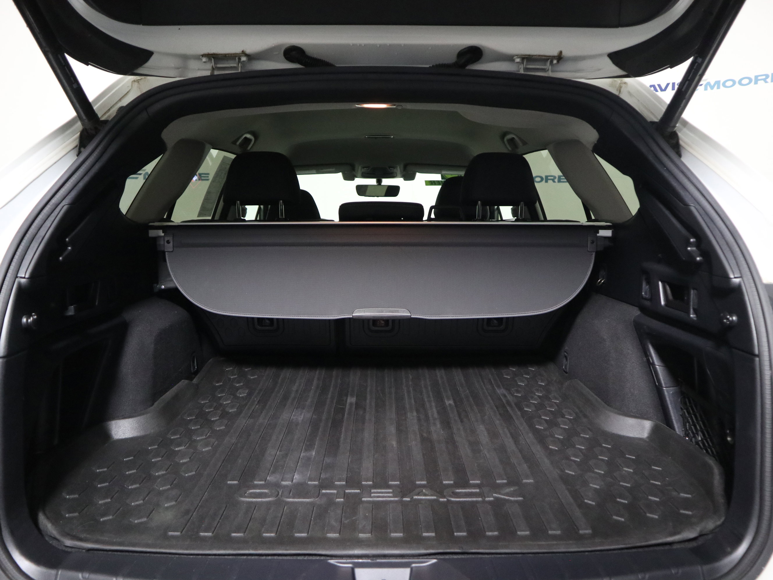 Used 2020 Subaru Outback Onyx Edition XT image 8