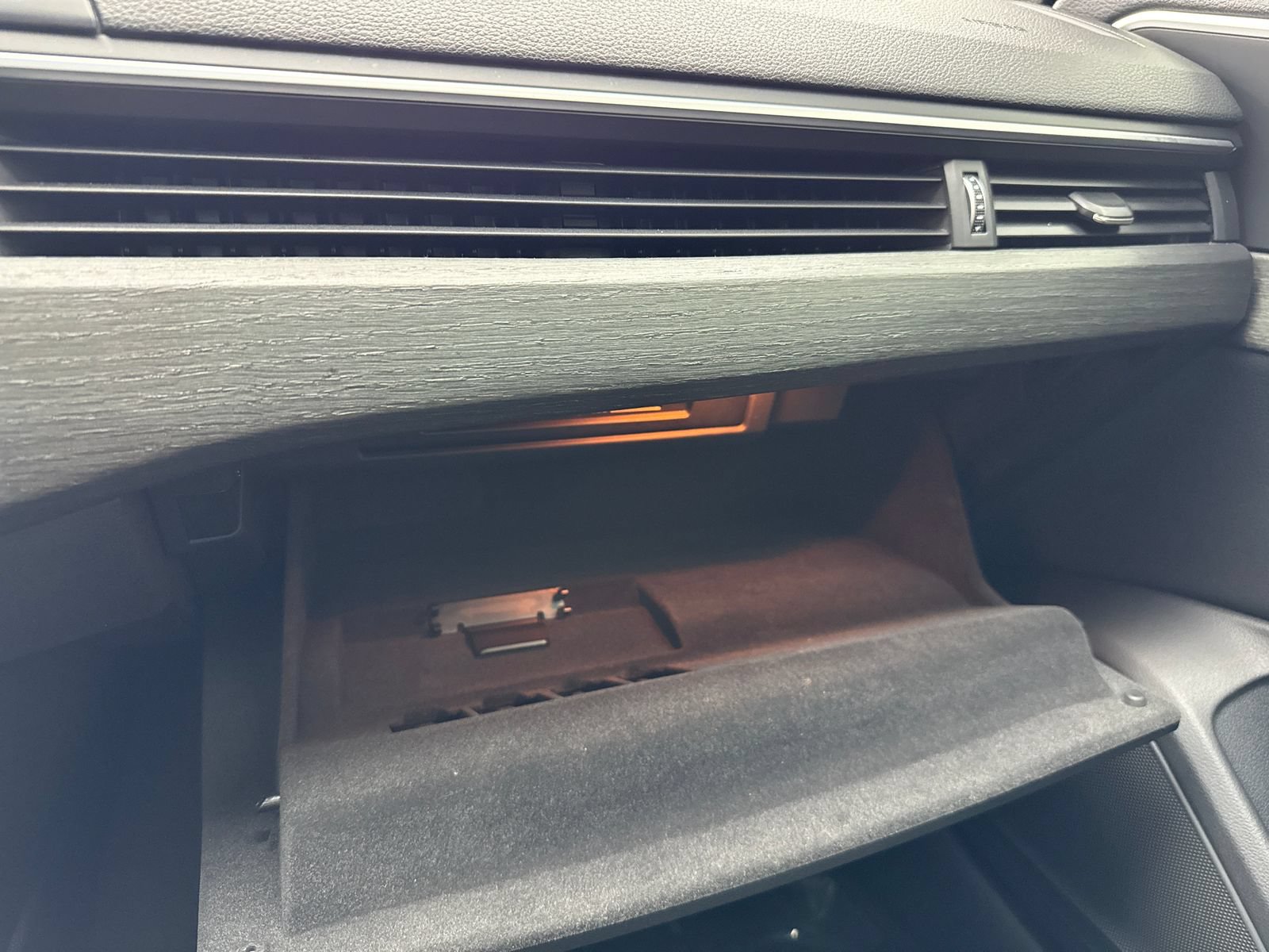 Used 2019 Audi A4 2.0T Premium w/ Convenience Package FWD image 32