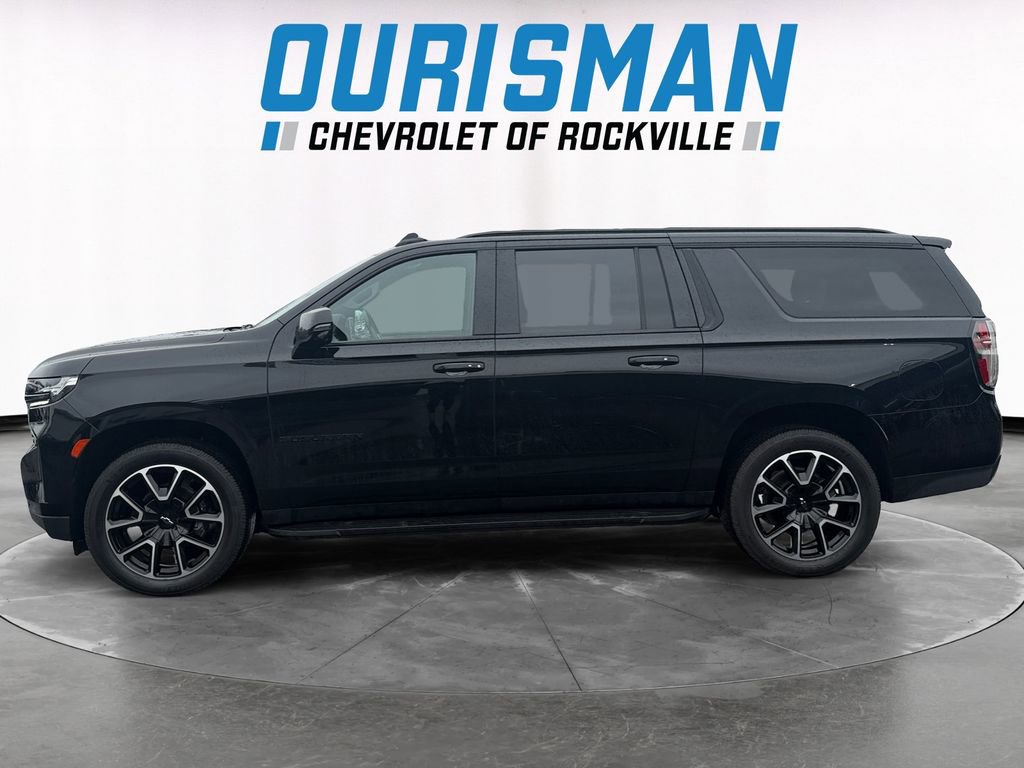 Used 2021 Chevrolet Suburban RST w/ Luxury Package image 3