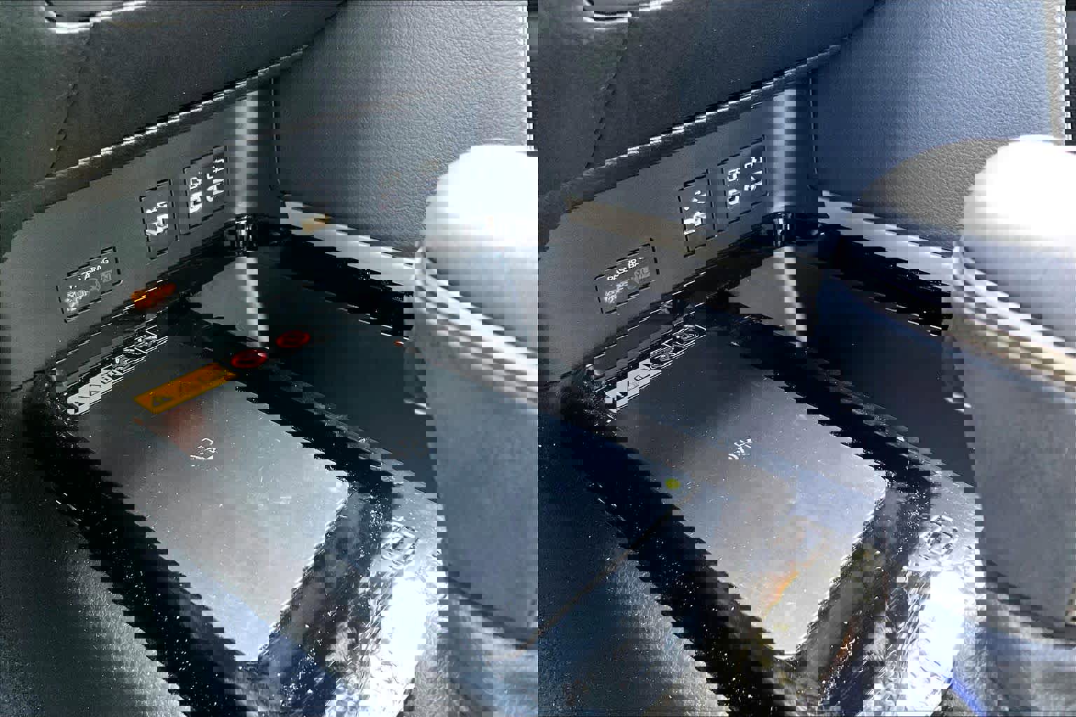 Used 2025 Toyota Camry XSE image 31