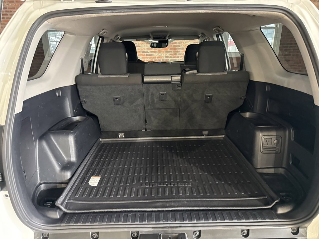 Used 2021 Toyota 4Runner SR5 image 38