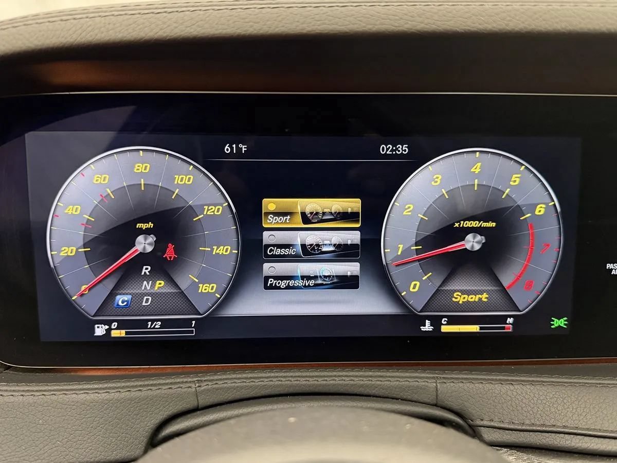 Used 2018 Mercedes-Benz S 560 4MATIC Sedan image 12