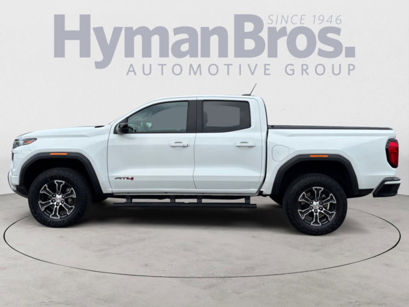 Used 2023 GMC Canyon AT4 w/ AT4 Premium Package image 6