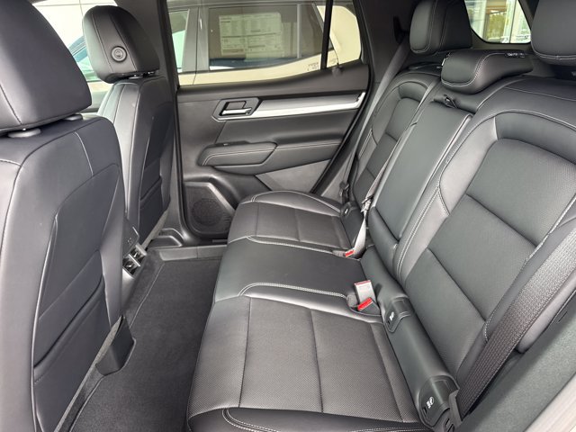 New 2026 GMC Terrain Elevation w/ Elevation Premium Package FWD image 5