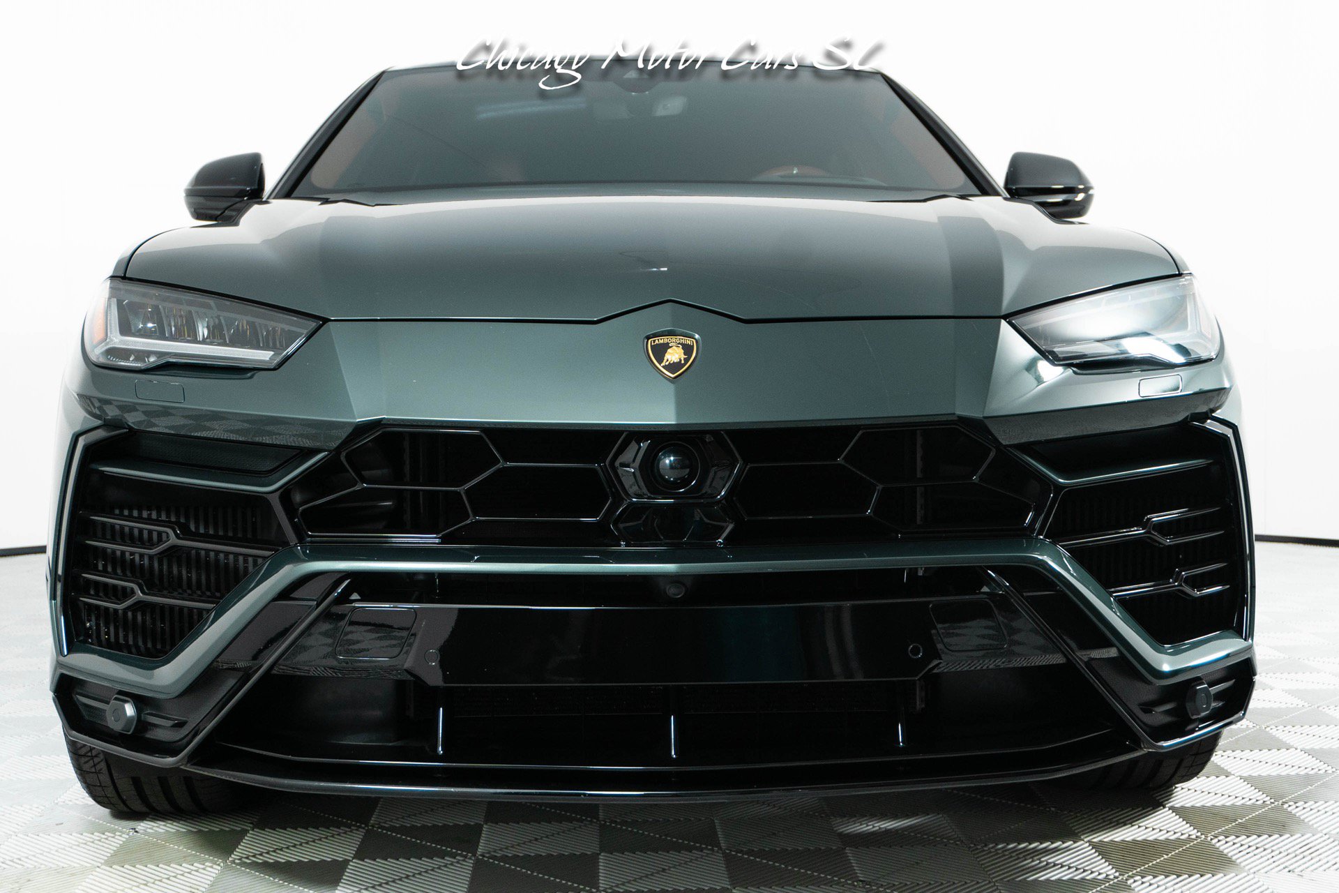 Used 2021 Lamborghini Urus AWD/4WD image 8