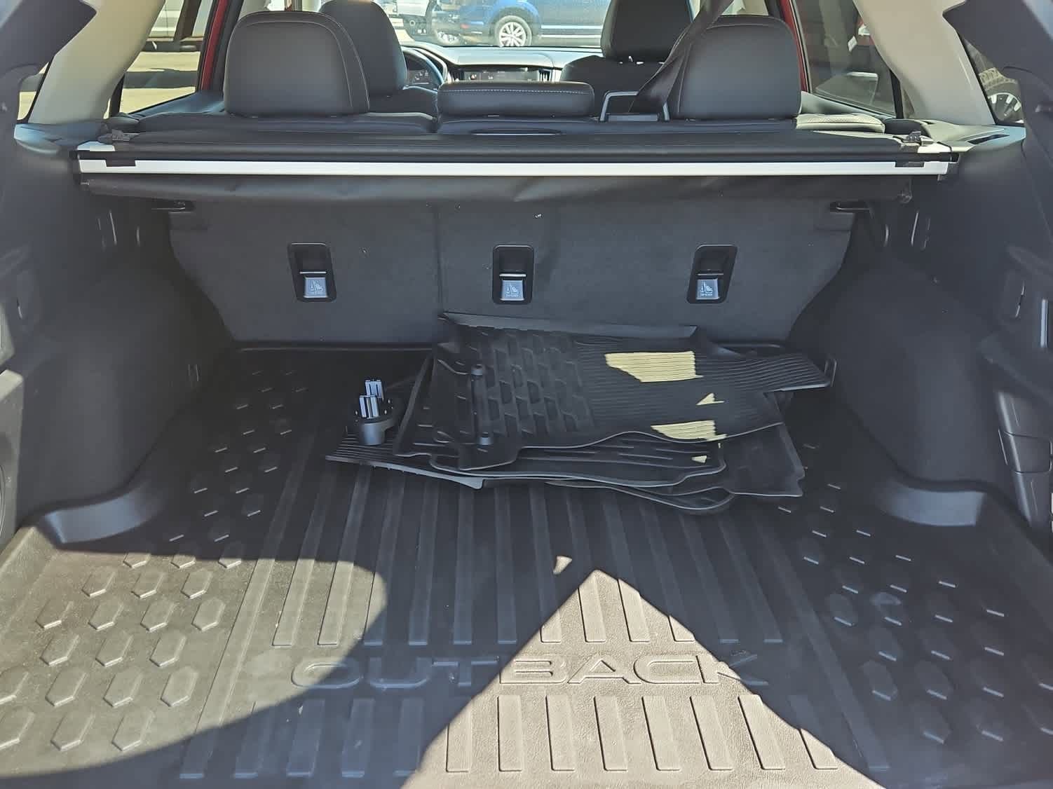 Used 2022 Subaru Outback Limited AWD/4WD image 9