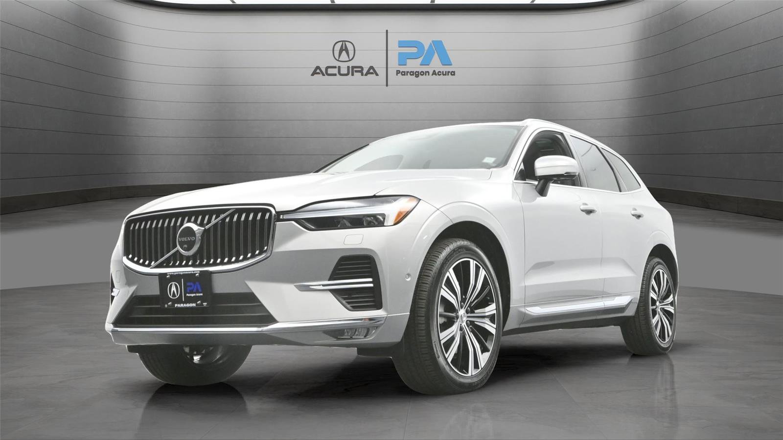 Used 2023 Volvo XC60 B6 Ultimate w/ Climate Package image 37