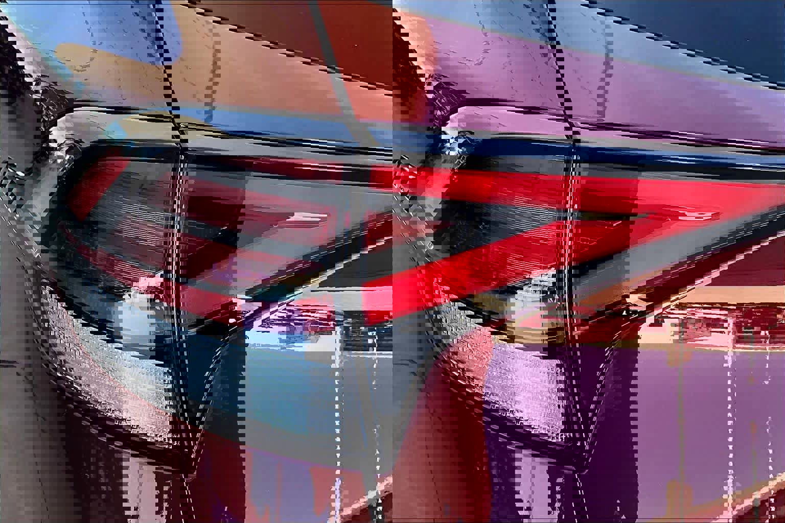 Used 2025 Kia Sportage SX Prestige image 24