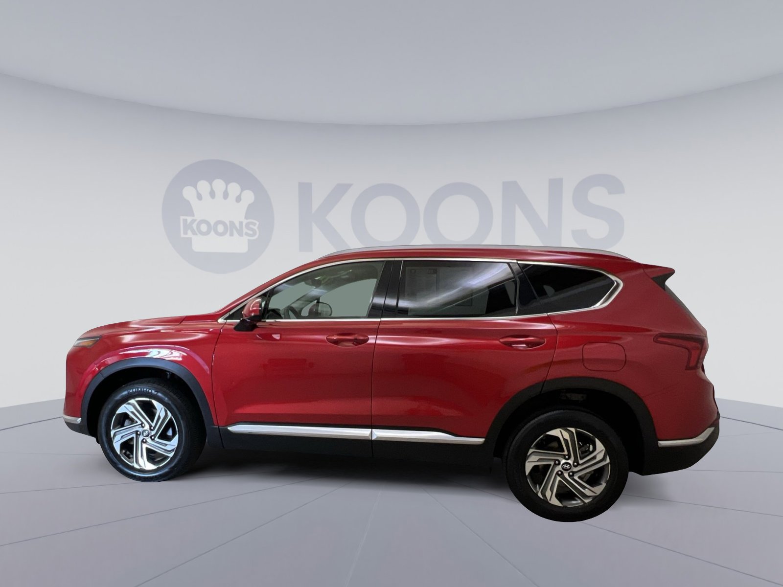 Used 2022 Hyundai Santa Fe SEL w/ Cargo Package image 2