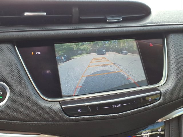 Used 2017 Cadillac XT5 Premium Luxury w/ LPO, Wheel Lock Package AWD/4WD image 31