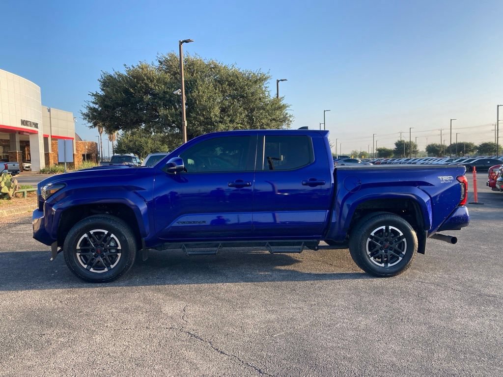 Certified 2024 Toyota Tacoma TRD Sport w/ TRD Sport Upgrade Package AWD/4WD image 6