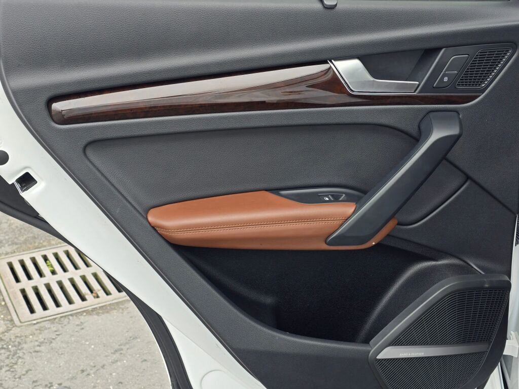 Used 2019 Audi Q5 2.0T Premium Plus w/ Premium Plus Package image 40