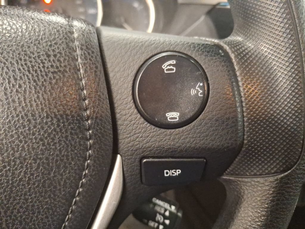 Used 2016 Toyota Corolla LE FWD image 20