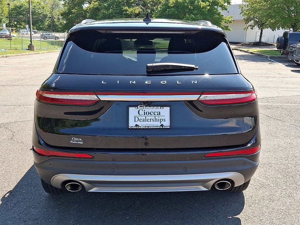 Used 2022 Lincoln Corsair AWD w/ Premium Package image 8