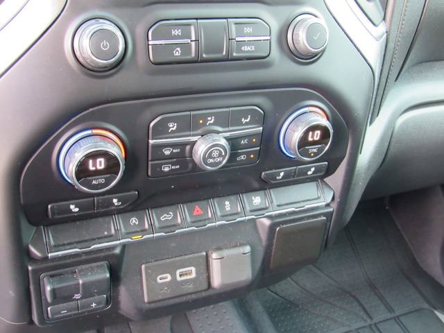 Used 2020 Chevrolet Silverado 1500 RST w/ Convenience Package AWD/4WD image 25