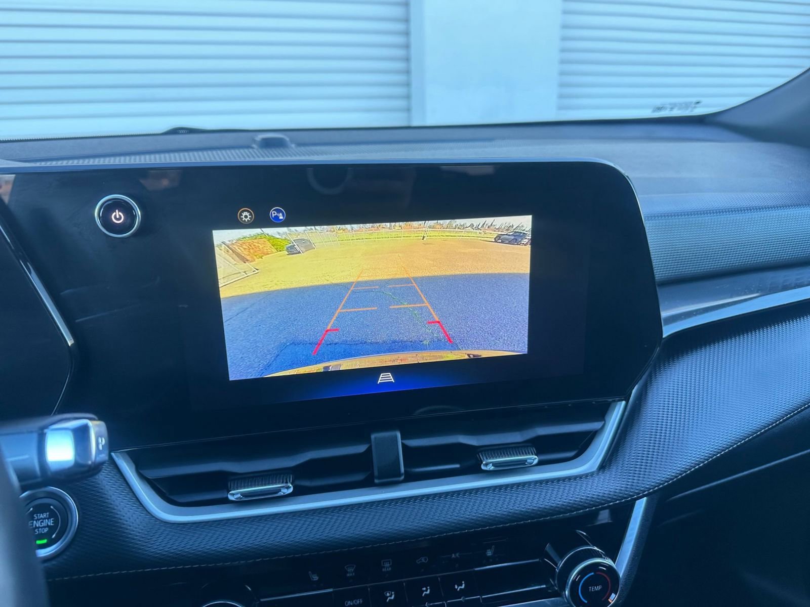 Used 2025 Chevrolet Equinox LT image 17