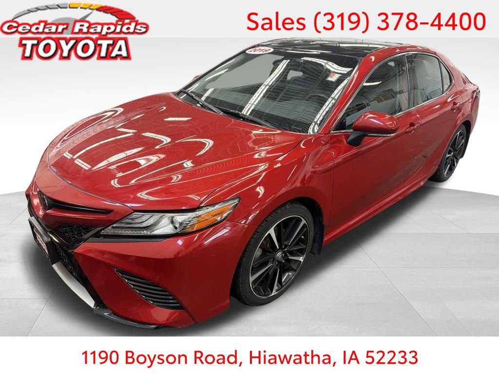 Certified 2019 Toyota Camry XSE image 1
