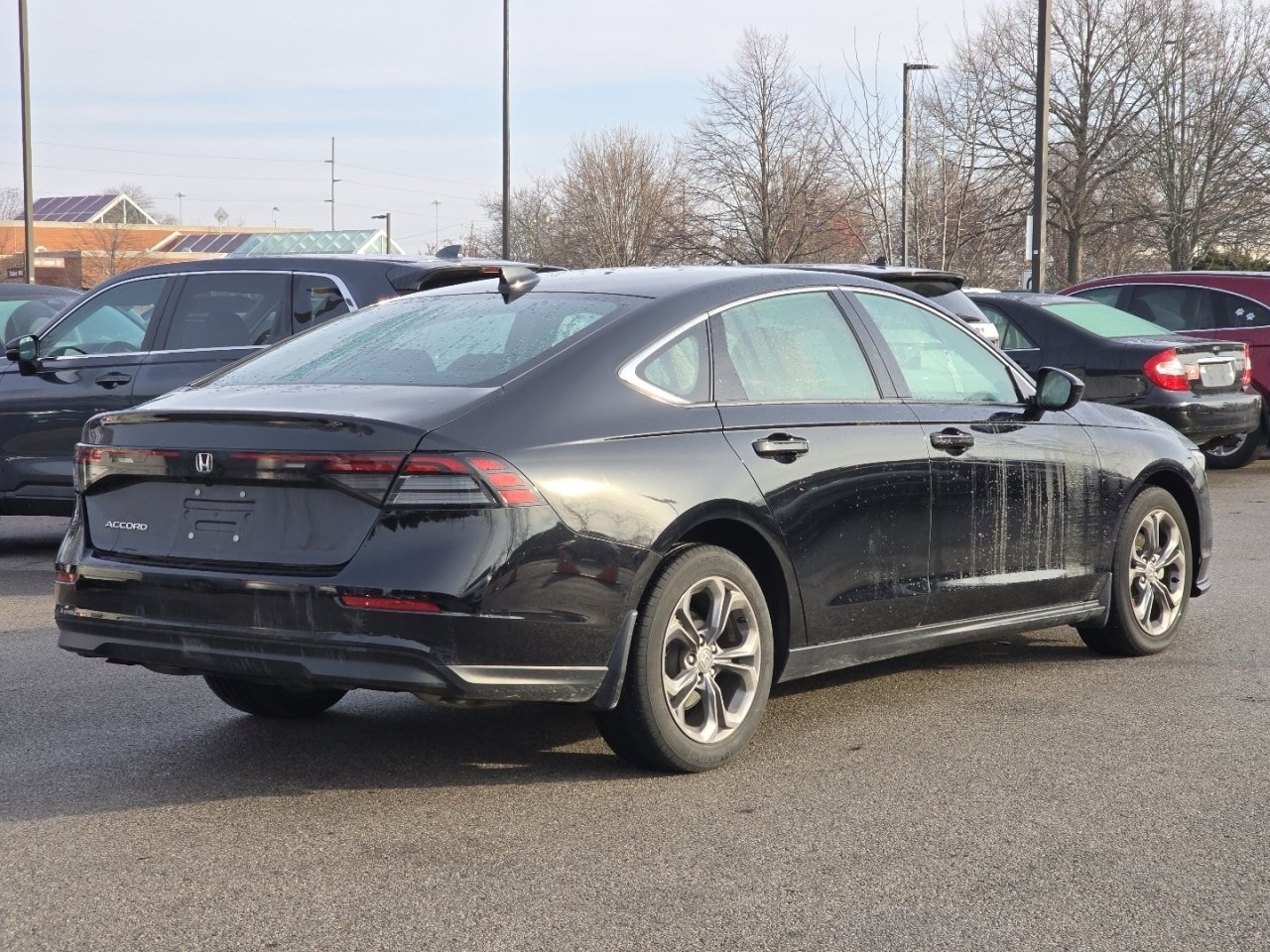 Used 2023 Honda Accord EX image 7