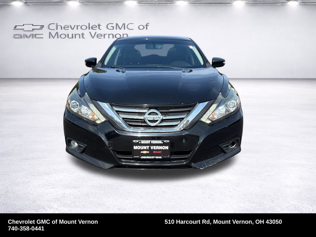 Used 2016 Nissan Altima 2.5 SL w/ 2.5 Technology w/LED Package FWD image 10