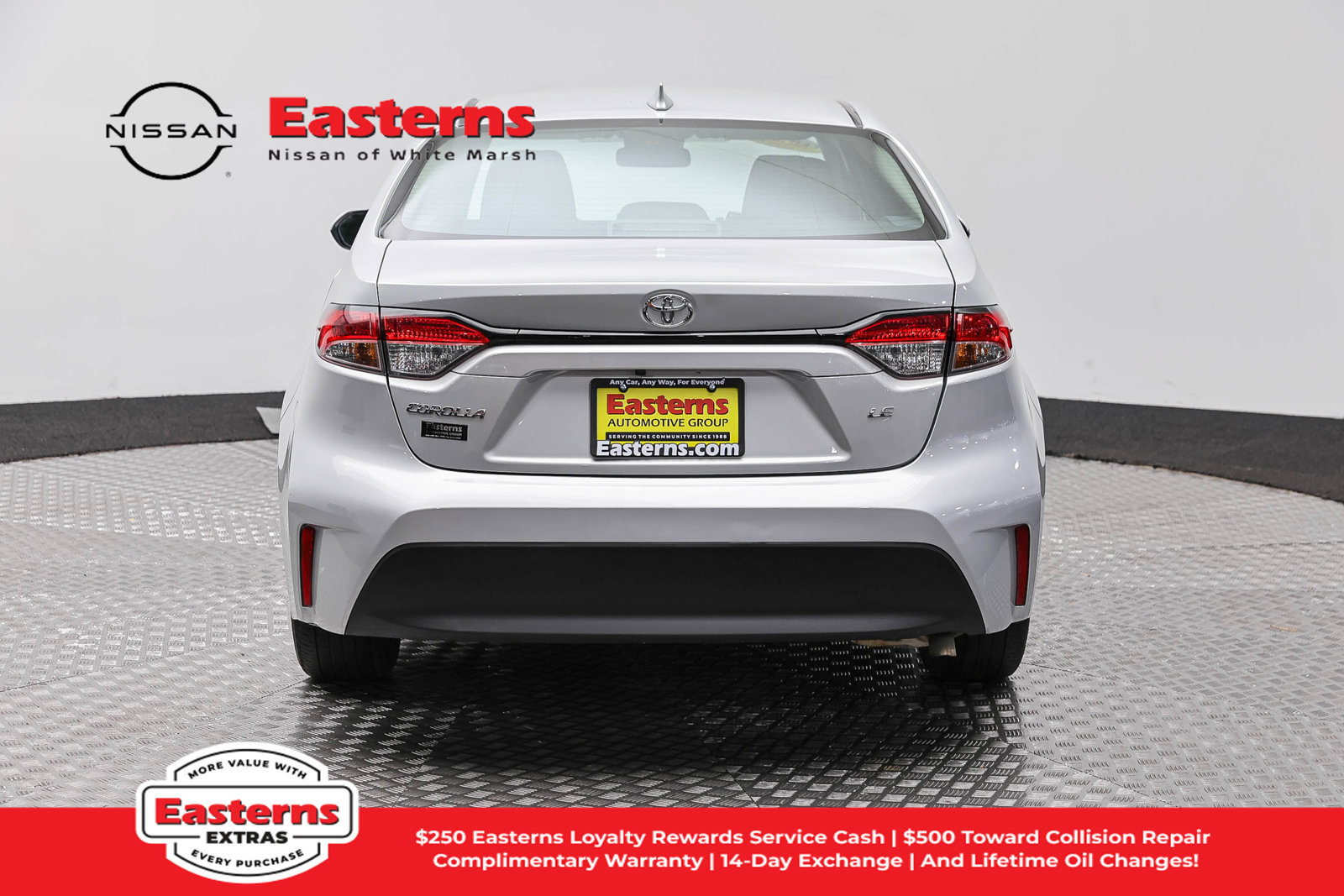 Used 2023 Toyota Corolla LE FWD image 6