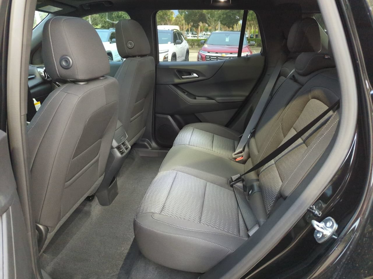 New 2027 Chevrolet Equinox LT w/ Midnight Edition FWD image 20