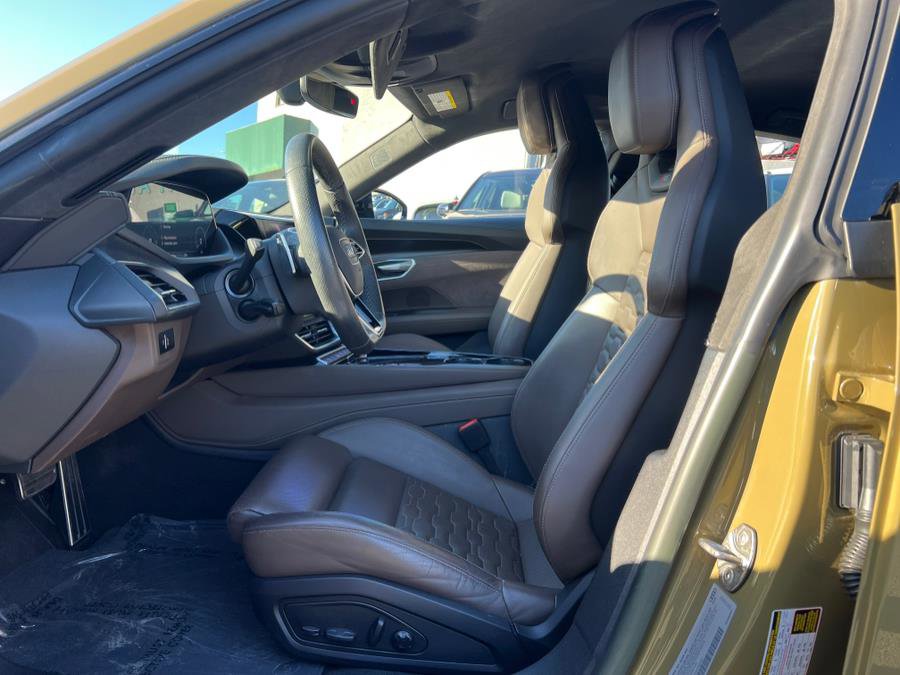 Used 2023 Audi RS e-tron GT w/ Carbon Performance Package image 11