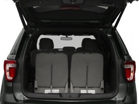 Used 2017 Ford Explorer XLT w/ Equipment Group 202A AWD/4WD image 15