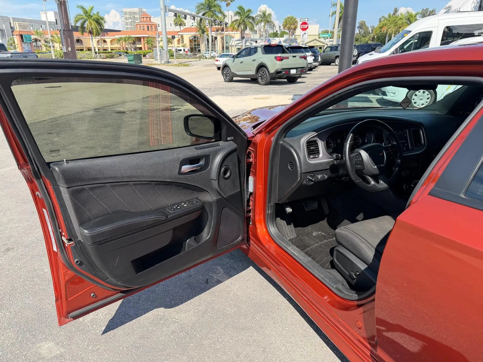 Used 2021 Dodge Charger R/T w/ Blacktop Package RWD image 10