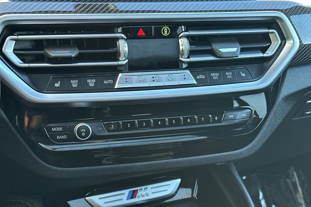 Used 2023 BMW X4 M40i w/ Shadowloine Package AWD/4WD image 24