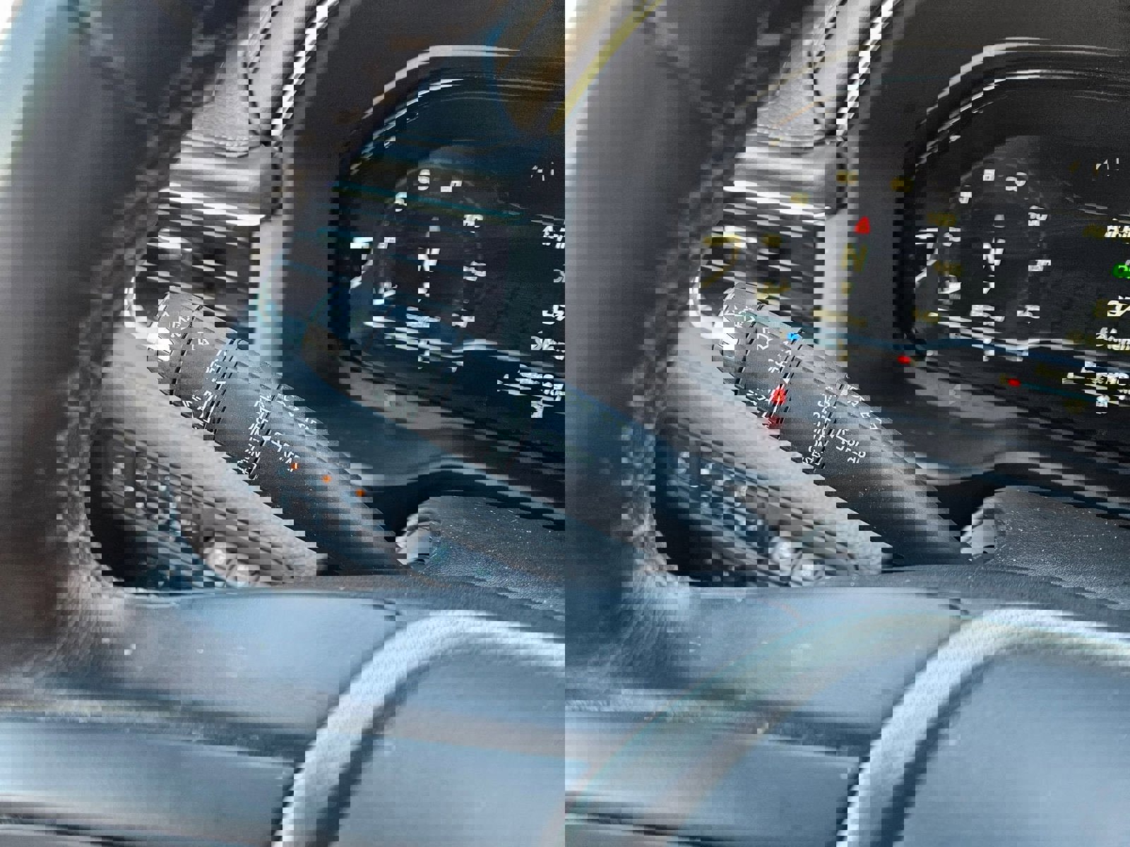 Used 2022 GMC Yukon XL Denali image 49