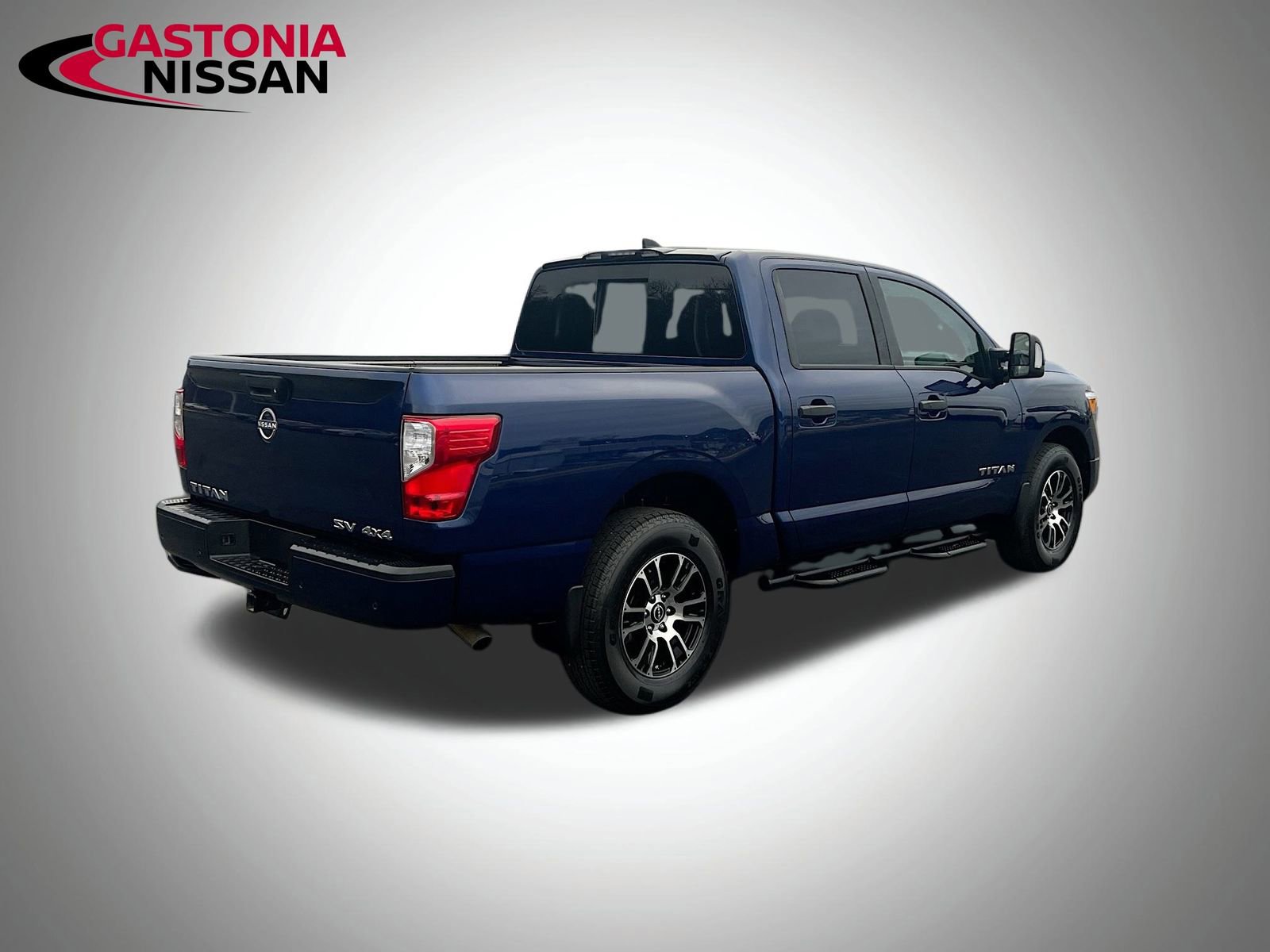 Used 2024 Nissan Titan SV w/ SV Convenience Package image 9