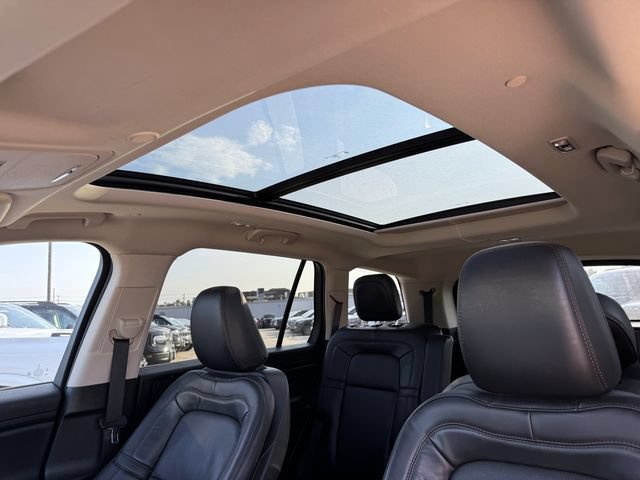 Used 2023 Lincoln Aviator Reserve w/ Equipment Group 201A AWD/4WD image 6