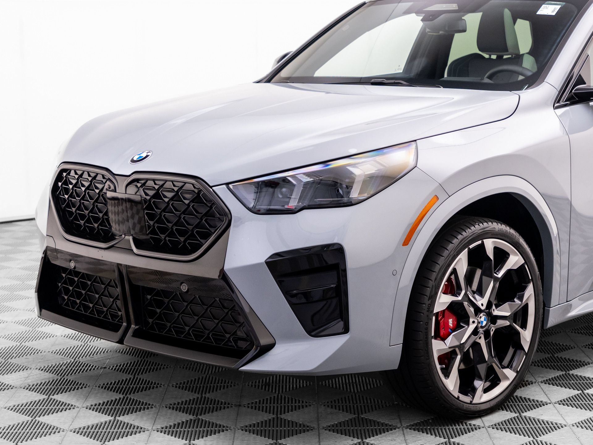 Used 2026 BMW X2 xDrive28i w/ Technology Package AWD/4WD image 36