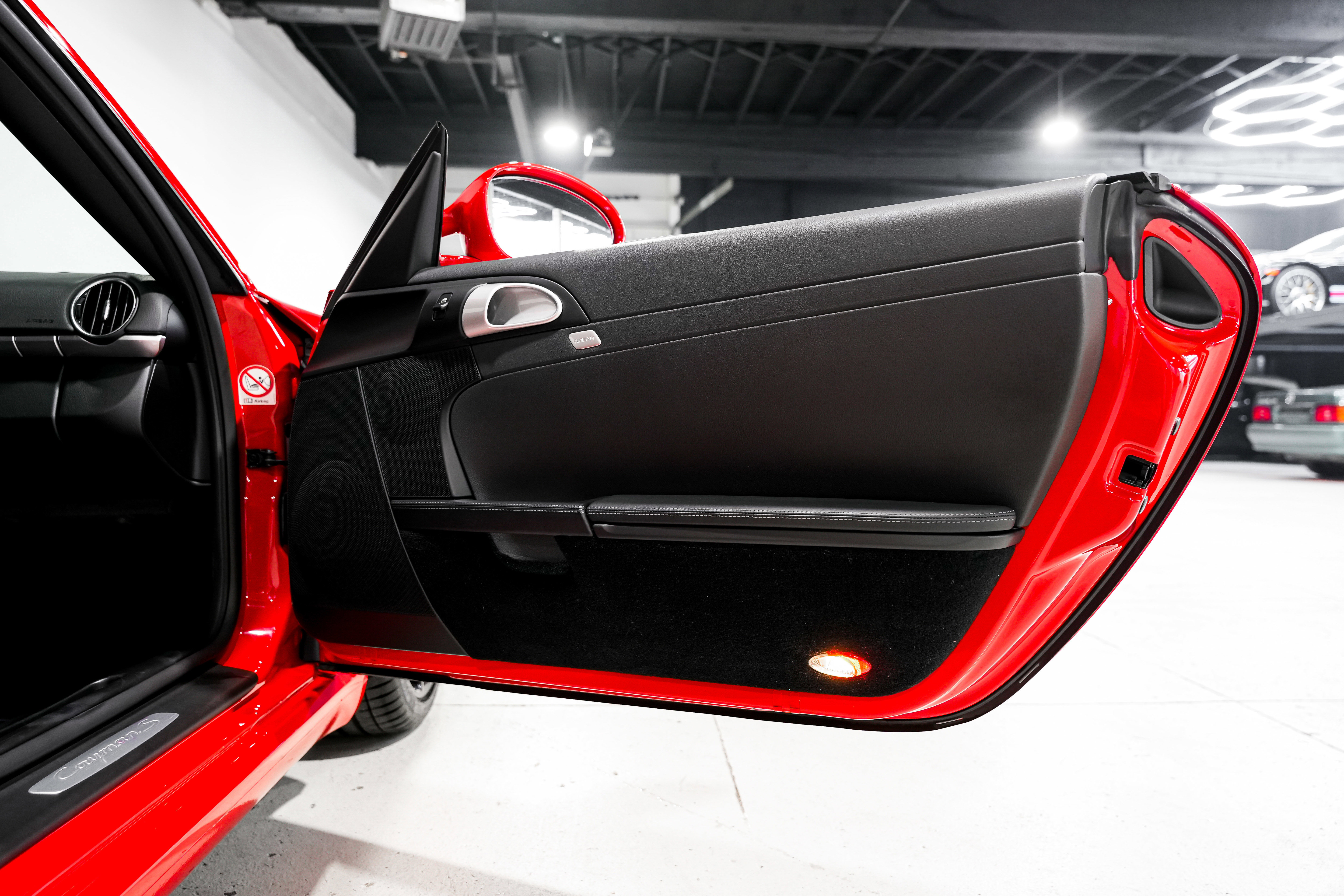 Used 2012 Porsche Cayman S image 20