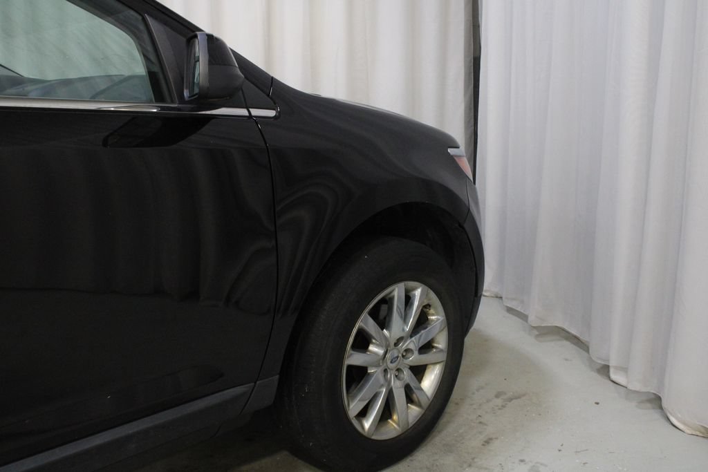 Used 2013 Ford Edge Limited AWD/4WD image 26