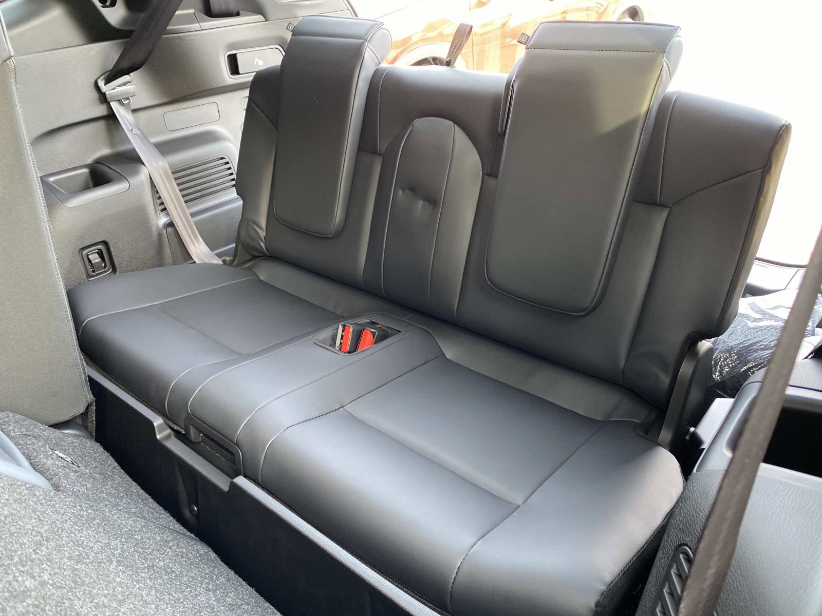 New 2026 Mitsubishi Outlander SE image 6