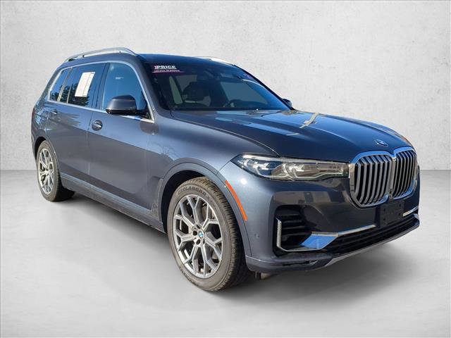 Used 2021 BMW X7 xDrive40i w/ Executive Package image 3