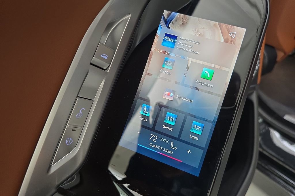 New 2026 BMW i7 xDrive60 w/ Executive Package image 26