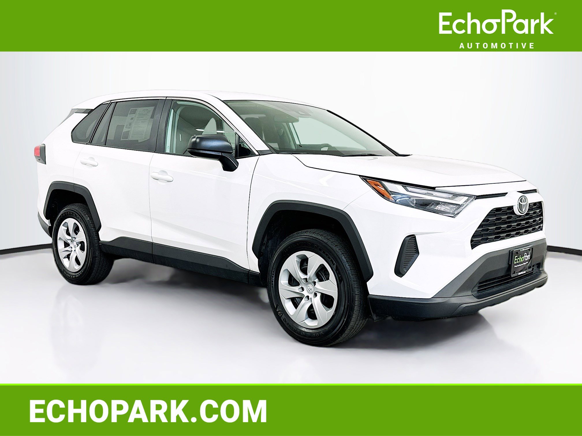 Used 2025 Toyota RAV4 LE image 1