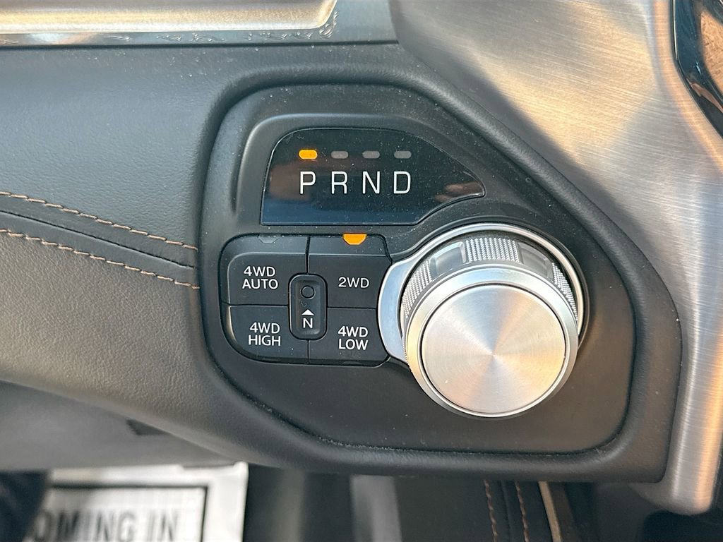 Used 2023 RAM 1500 Limited w/ Body Color Bumper Group image 18