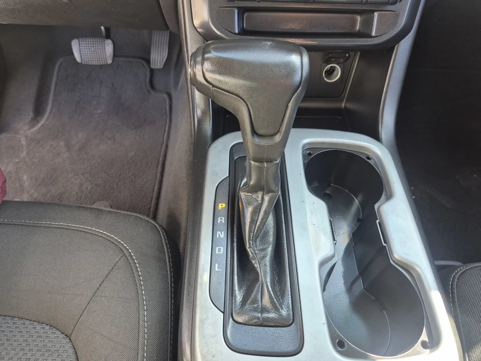 Used 2019 Chevrolet Colorado LT w/ LT Convenience Package RWD image 22