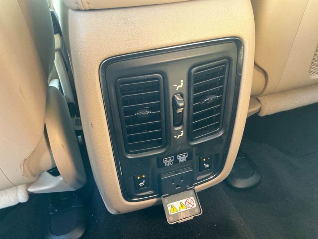 Used 2014 Jeep Grand Cherokee Limited w/ Trailer Tow Group IV image 21