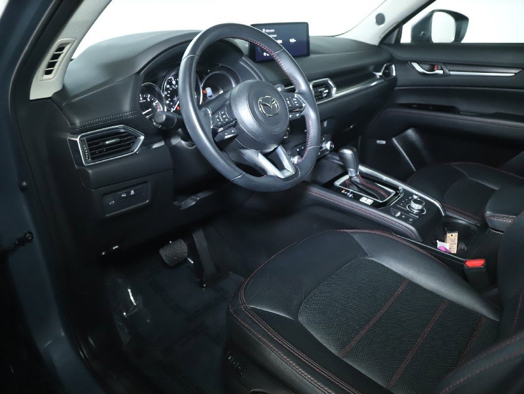 Certified 2023 MAZDA CX-5 Carbon Edition image 17
