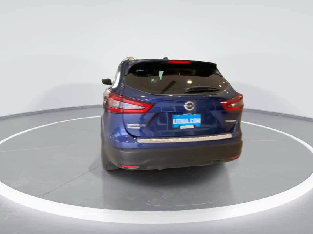 Used 2020 Nissan Rogue Sport SV w/ All-Weather Package AWD/4WD image 7