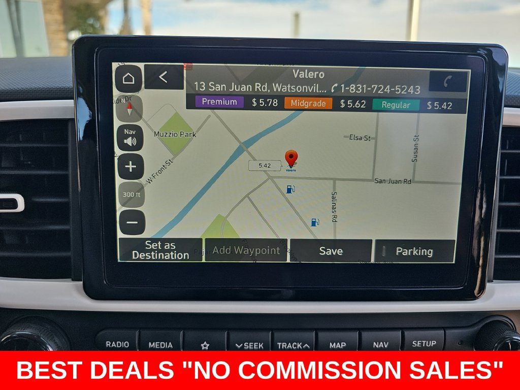 Used 2022 Hyundai Venue Limited FWD image 21