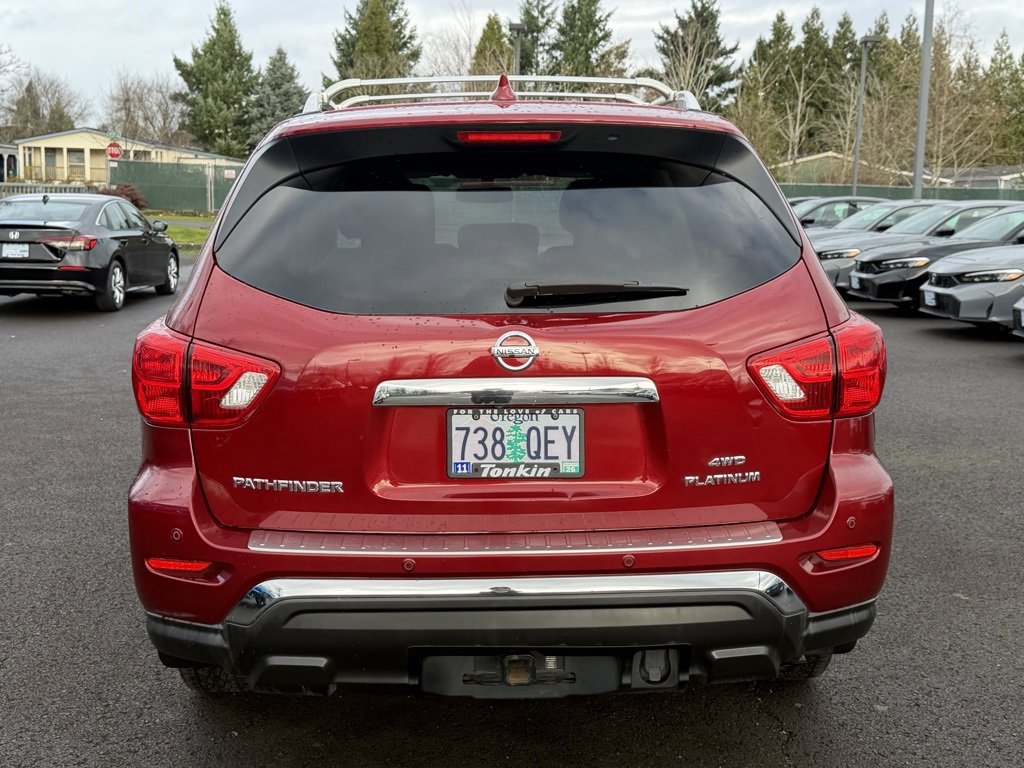 Used 2019 Nissan Pathfinder Platinum image 7