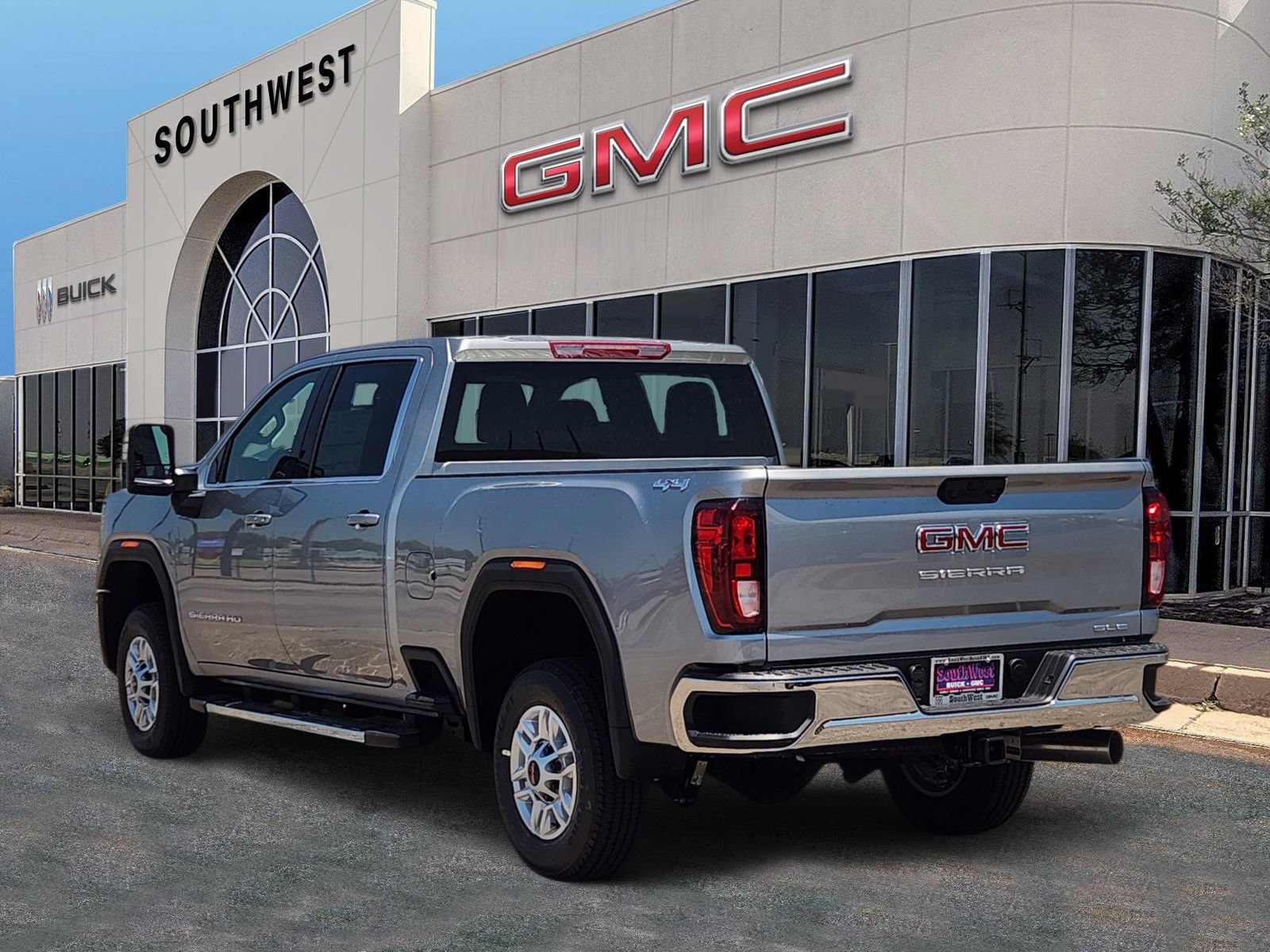 New 2026 GMC Sierra 2500 SLE w/ SLE Convenience Package AWD/4WD image 4