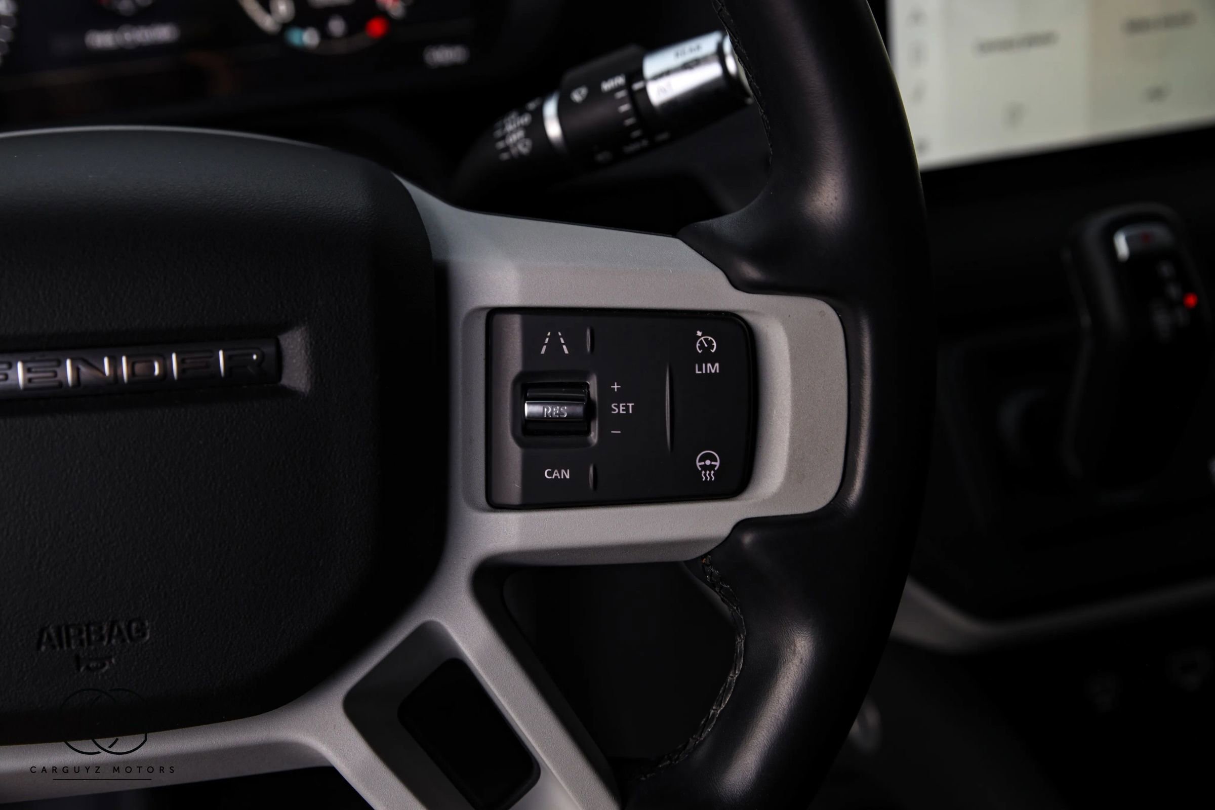 Used 2022 Land Rover Defender 110 SE image 26